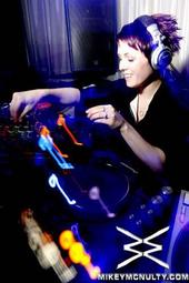 dj_ann_k