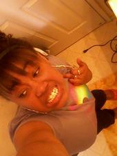 ♥{SiMPLY BRiSE}iM JUS ME profile picture