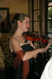 Laraine Kaizer, Violin profile picture