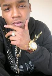 A-GUTTA AKA THE STAR OF THE BLOCK ADD ME!!! profile picture