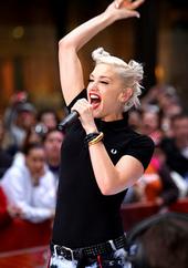 Gwen Stefani profile picture