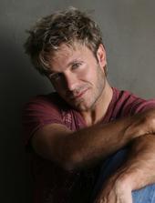 Vic Mignogna profile picture