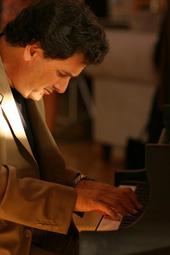 Frank Unzueta Jazz Piano Trio profile picture