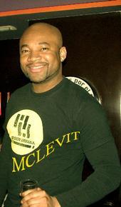 MCLEVIT,NIGERIAN RNB,SOUL ,SINGER profile picture