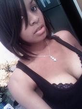 {Twitter.com/4eVa_BeautifuL} *DoLLz* profile picture