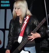 low slung bass profile picture