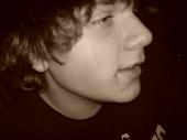 Ed (Y) profile picture