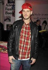 M. Pokora profile picture