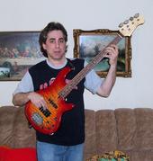 Tommy Plays Bass profile picture