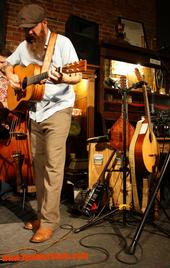 Lukas Simpson: Kitchen Pickin’ profile picture