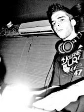 djKursiva - .-dnb- ResistenciA -dnb- DESCARGA!! profile picture