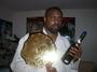 tha champ iz...(a)lookin 4 a wifey(b)goin thur som profile picture