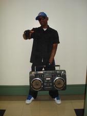 DJ WIKIDWAYNE IS BACK 2008 ! profile picture