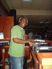 DJ KS1 on B103.9 FM (WEEKEND MIXSHOW @ 7PM - 1AM) profile picture