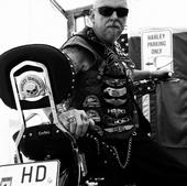 HARLEY DAVIDSON MAN SWEDEN PHOTOGRAPHY profile picture