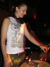 DJ Kerri Monk profile picture