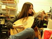 Laura - lute player profile picture