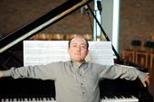 Vadim Gladkov, pianist profile picture