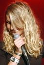 Nikki Glaser profile picture