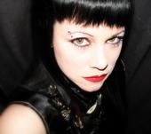 Vampira profile picture