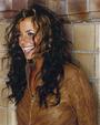 Sara Evans profile picture